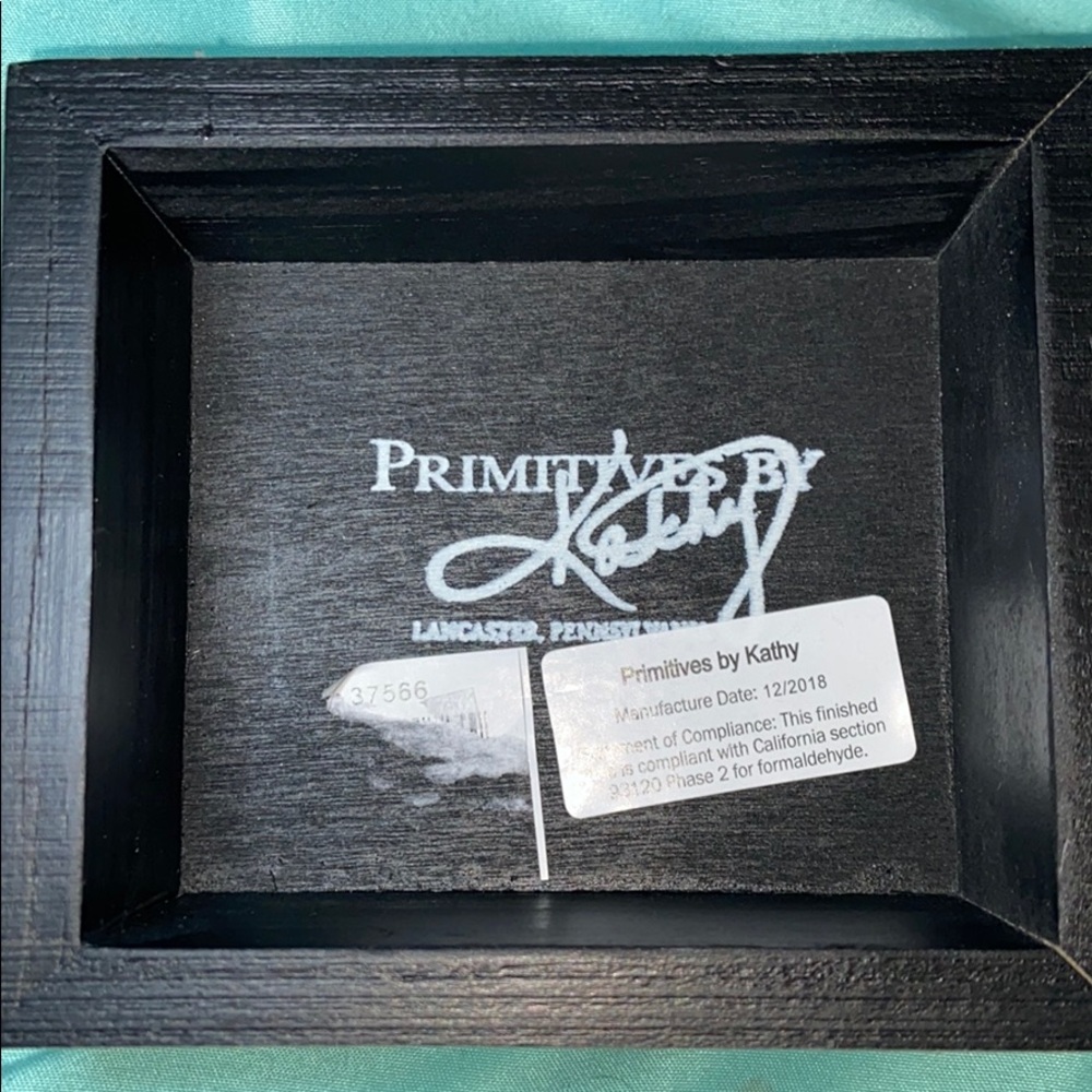 Primitives decor - Picture 2 of 2